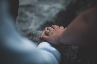新潟で人気の結婚指輪(マリッジリング)と婚約指輪（ダイヤモンドエンゲージリング）俄(にわか) | 新潟の和婚にぴったりな王道の婚約指輪（ダイヤモンドエンゲージリング）